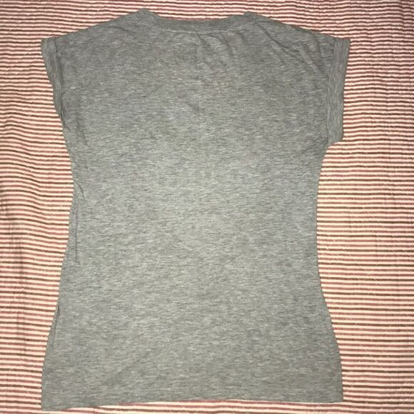 🌻Xhilartion sleepwear pj shirt sleeve grey heart paint splatter design top - Picture 4 of 4